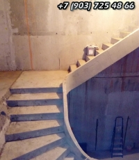 Бетонные лестницы для 2 этажа DSC_0081