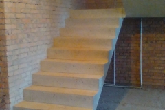 Бетонные лестницы для 2 этажа IMG_20160906_162820