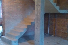 Бетонные лестницы для 2 этажа IMG_20160906_162836