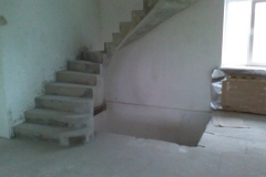 Бетонные лестницы для 2 этажа IMG_20161009_131712