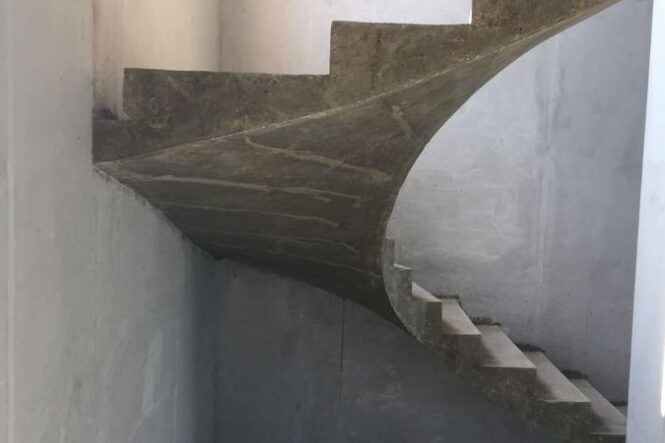 на второй этаж в частном доме в д Горышкино Одинцовской области {