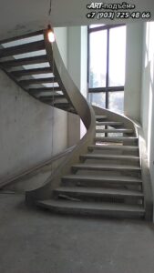 Лестницы на бетонных косоурах под ключ в Москве и Московской области 20
